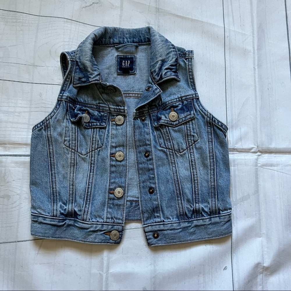 Gap Denim Vest Size Small